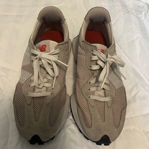 New Balance Women 327 Beige and White Sneakers